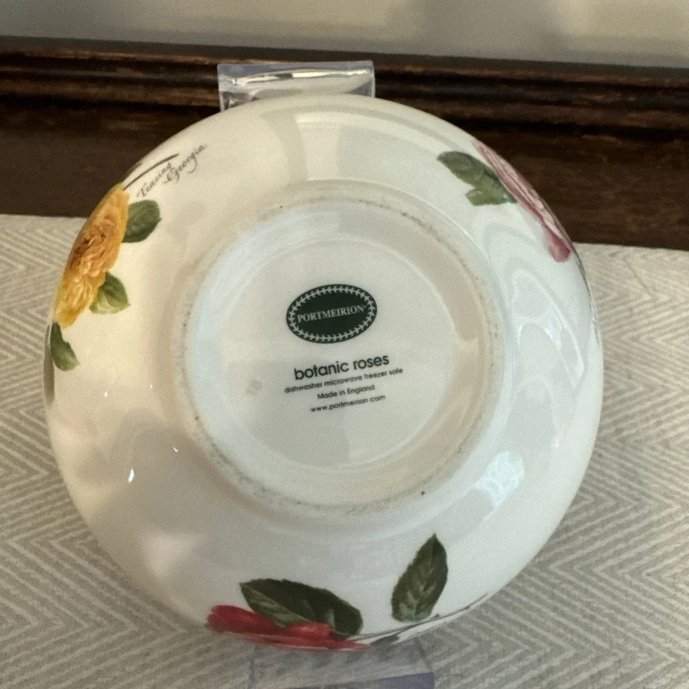 Portmerion Botanic Roses Fruit Bowl -Fragrant Cloud Kitchen Dishes